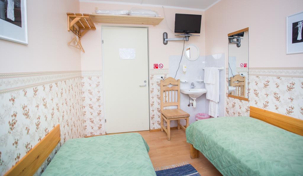 Katariina Guesthouse Rakvere Eksteriør billede