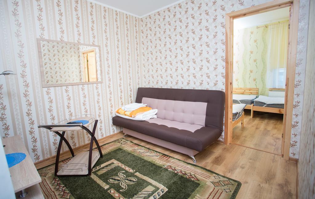 Katariina Guesthouse Rakvere Eksteriør billede