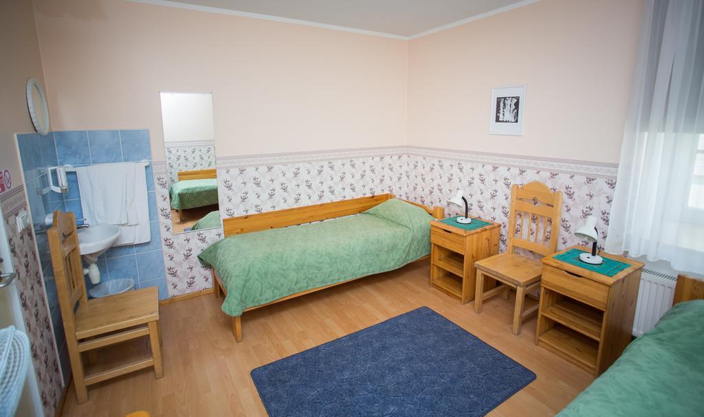 Katariina Guesthouse Rakvere Eksteriør billede