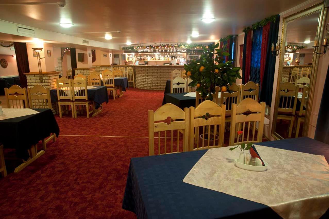 Katariina Guesthouse Rakvere Eksteriør billede
